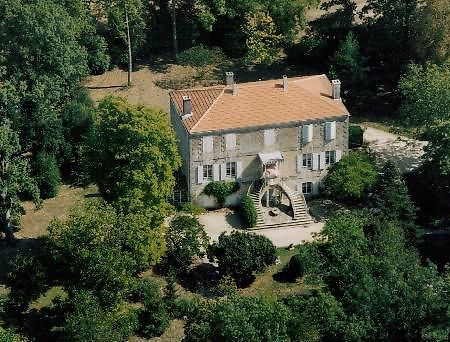 Manoir Angle Bed and Breakfast Blanzay-sur-Boutonne Exteriör bild